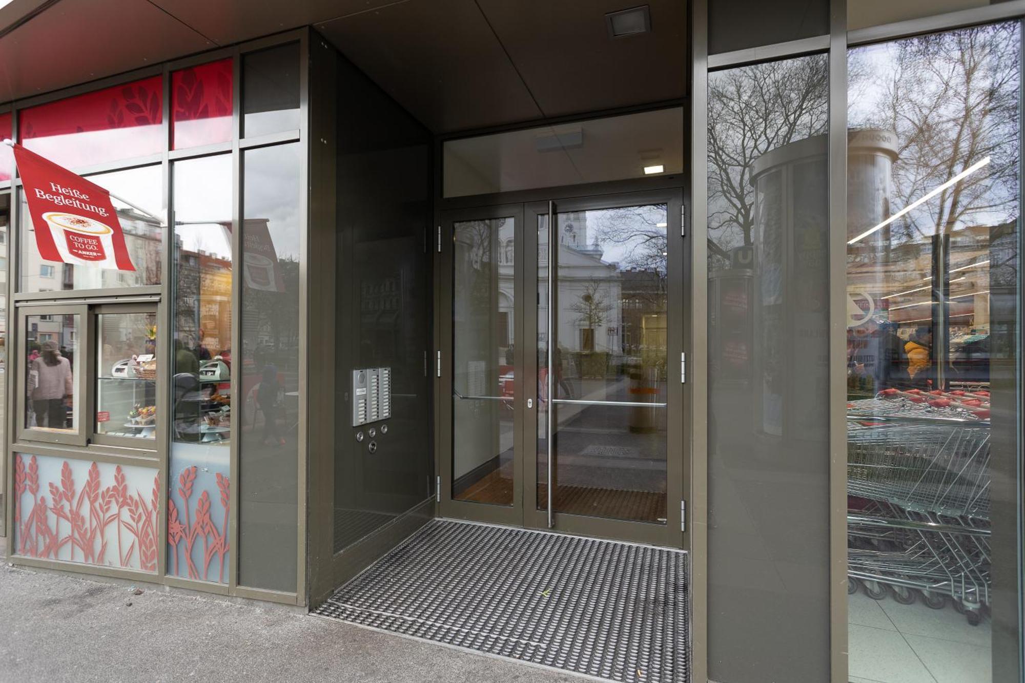 Private Room With Ac- Microwave, Personal Fridge & Metro Access - 7 Min To Center Vienna Esterno foto