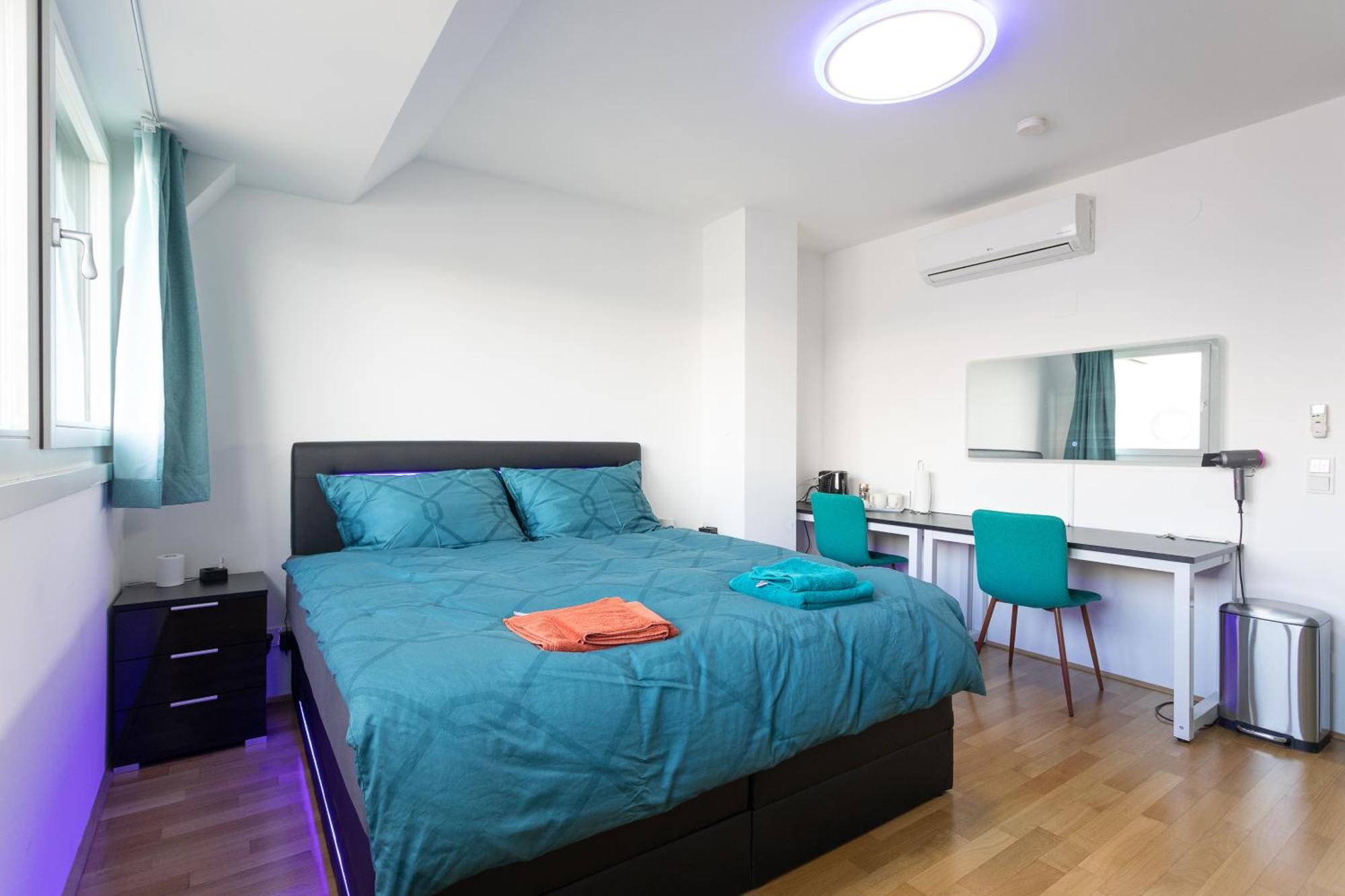 Private Room With Ac- Microwave, Personal Fridge & Metro Access - 7 Min To Center Vienna Esterno foto