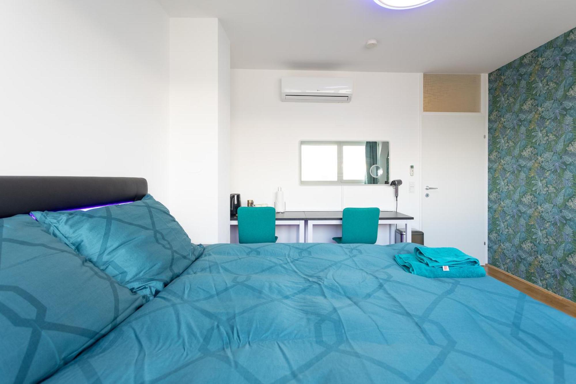 Private Room With Ac- Microwave, Personal Fridge & Metro Access - 7 Min To Center Vienna Esterno foto